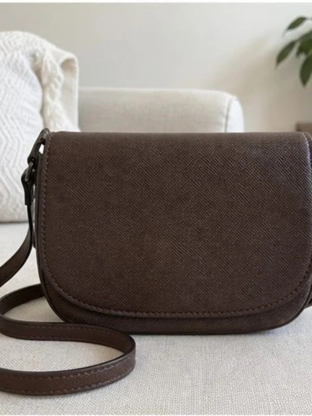 Compact Dark Brown Crossbody Bag - Everyday Leather Style
